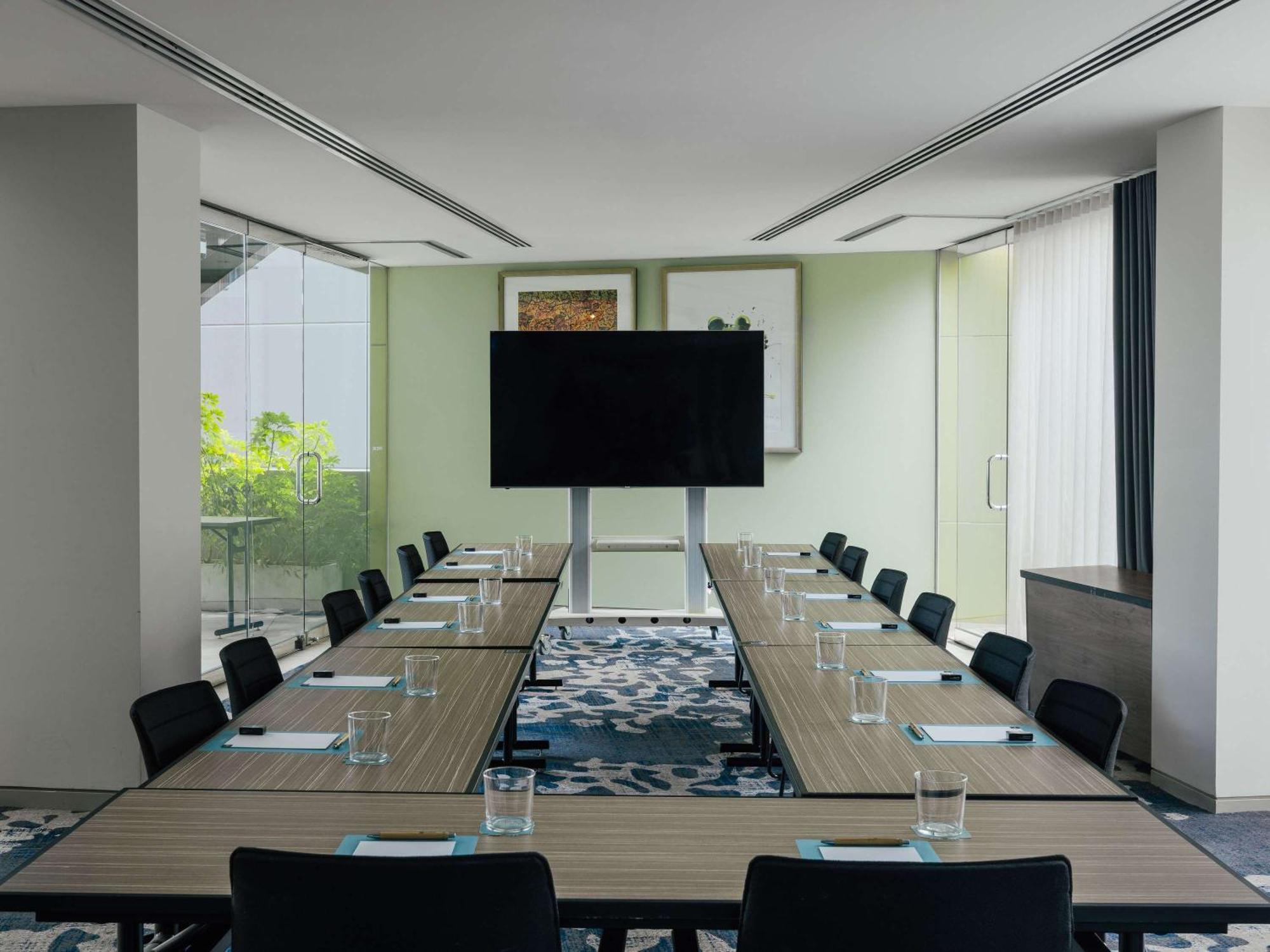The Olsen Melbourne Art Series Exterior foto Meeting room